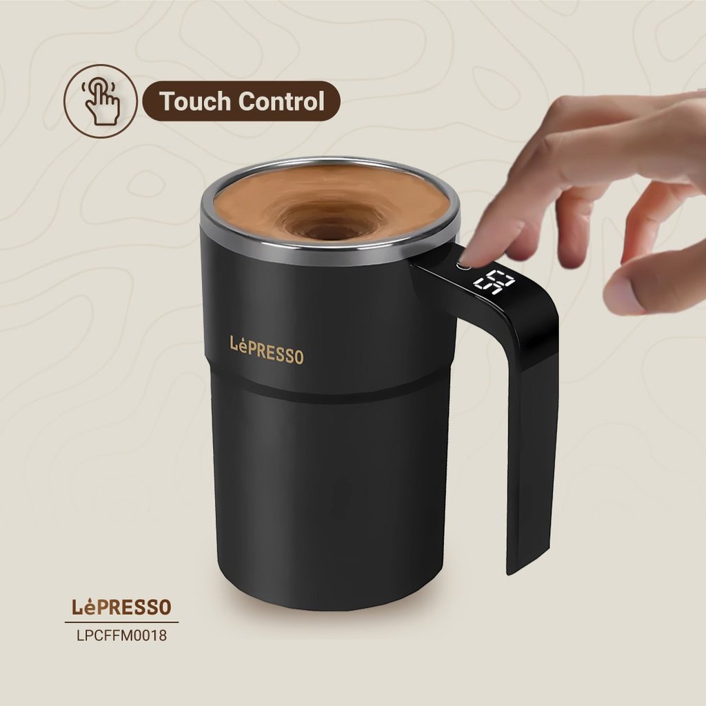 LePresso Stirmagic Auto Stirring Mug - Black - Image 3